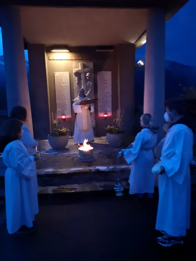 Pfarre Altenmarkt an der Enns / Karl Hartleb Osternacht mit Pater Thomas