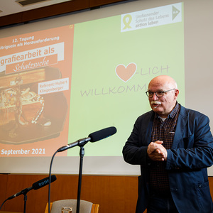 SONNTAGSBLATT, Gerd Neuhold