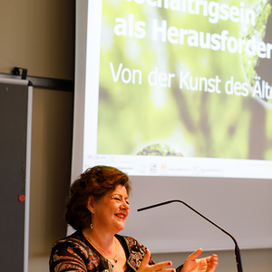 SONNTAGSBLATT, Gerd Neuhold