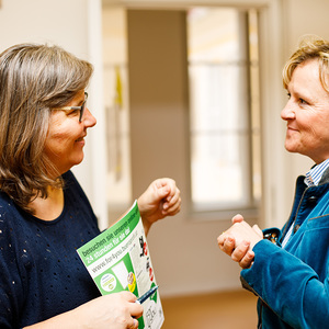 Grüne Ausstellung / Gerd Neuhold, Sonntagsblatt